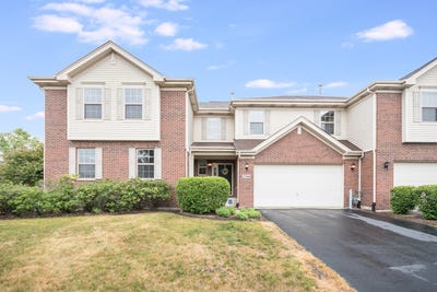 /international/us/2768-blakely-lane-naperville-il-110107874702/