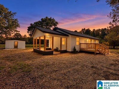 /international/us/1960-county-road-61-columbiana-al-110120499547/