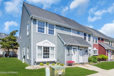 /international/us/305-beach-plum-court-tuckerton-nj-110108074805/