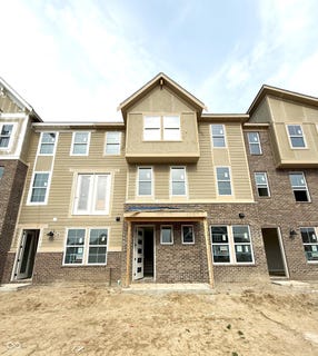 /international/us/7305-bayview-run-mccordsville-in-110099909962/