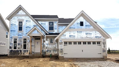 /international/us/659-firefly-court-greenfield-in-110106549596/