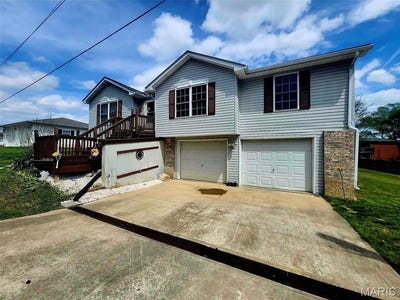/international/us/1204-riverview-drive-elsberry-mo-110107314450/