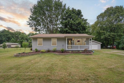 /international/us/33650-willow-road-new-boston-mi-110101305817/?lang=en