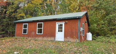 /international/us/45-davis-road-madison-me-110120619470/
