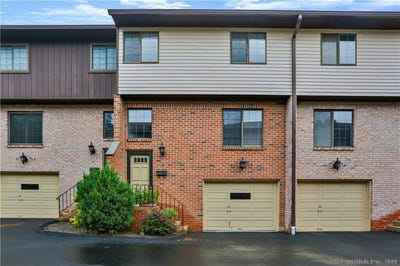 /international/us/237-strawberry-hill-avenue-stamford-ct-110108439717/