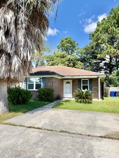 /international/us/7724-suzanne-drive-north-charleston-sc-110120127194/
