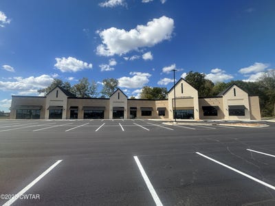 /international/us/17-colonnade-boulevard-jackson-tn-110101974268/