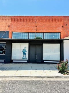 /international/us/116-s-main-street-cross-plains-tx-110099996779/