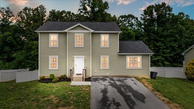 /international/us/135-prairie-view-lane-pembroke-va-110108378730/