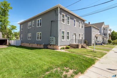 /international/us/108-belden-street-new-britain-ct-110108221307/