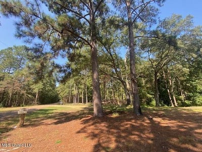 /international/us/2073-taylor-road-magnolia-ms-110104970741/