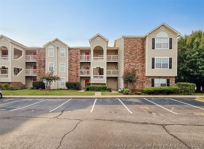 /international/us/2705-preston-woods-lane-fayetteville-nc-110120459683/