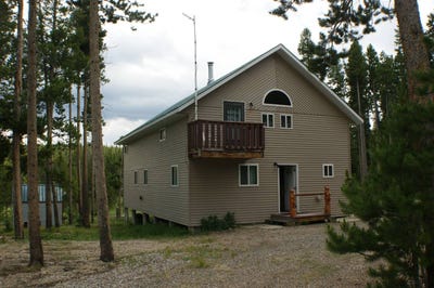 /international/us/-2-4th-street-white-rocks-estates-arlington-wy-110102477031/