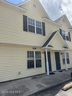 /international/us/108-cornerstone-place-jacksonville-nc-110108058637/