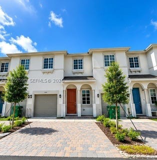/international/us/1088-nw-208th-ter-miami-gardens-fl-110120591270/