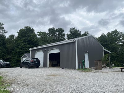 /international/us/3224-4-goose-creek-sanders-ky-110102902872/