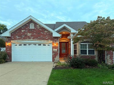 /international/us/213-woodland-place-court-st-charles-mo-110120105940/