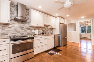 /international/us/52-highview-drive-sandwich-ma-110120578955/