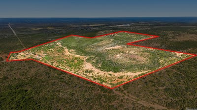 /international/us/344-private-rd-5000-uvalde-tx-110120561054/