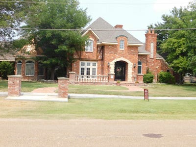 /international/us/1415-rimrock-dr-guymon-ok-110089596832/