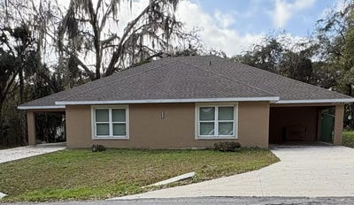 /international/us/4300-w-highway-316-reddick-fl-110106124411/