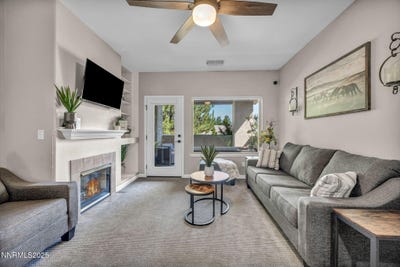 /international/us/900-s-meadows-parkway-unit-2623-reno-nv-110099988388/