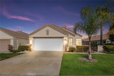 /international/us/23930-corte-cajan-murrieta-ca-110098176502/