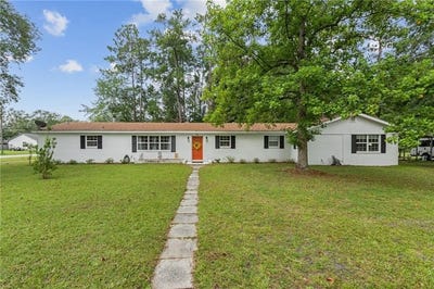 /international/us/73-azalea-ave-folkston-ga-110101142319/