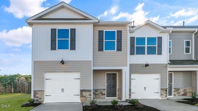 /international/us/21-bee-garden-court-angier-nc-110107535288/