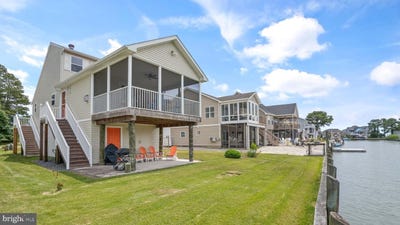 /international/us/3290-scimitar-way-greenbackville-va-110109084415/