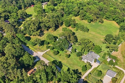 /international/us/13547-shepard-hill-road-willis-tx-110108348249/