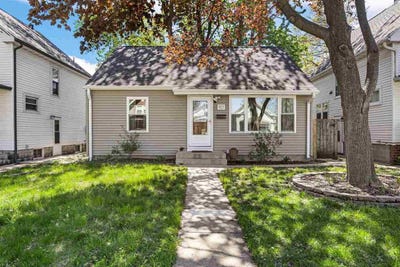 /international/us/927-g-ave-nw-cedarrapids-ia-110107586185/
