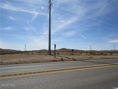 /international/us/0460062170000-hwy-395-adelanto-ca-110100218127/