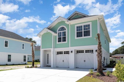 /international/us/517-9th-ave-s-north-myrtle-beach-sc-110101425583/?lang=en