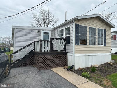 /international/us/12-roth-avenue-mertztown-pa-110107696452/