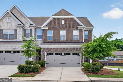 /international/us/1192-lanier-willow-path-sugar-hill-ga-110108532894/