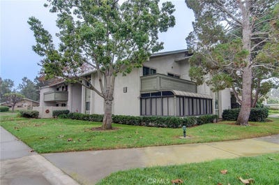 /international/us/8777-coral-springs-court-huntington-beach-ca-110104187284/