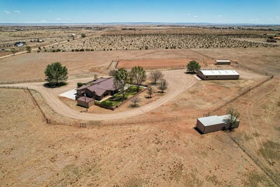 /international/us/90-nugent-road-edgewood-nm-110107983969/