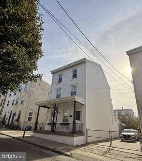/international/us/193-dupont-street-philadelphia-pa-110110368693/