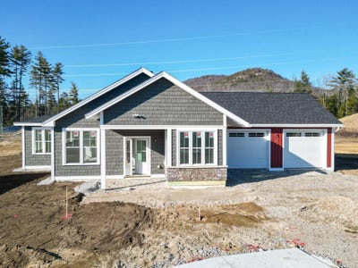 /international/us/61-whispering-pines-place-conway-nh-110107080725/
