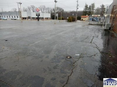 /international/us/s-main-street-clinton-in-110074560425/