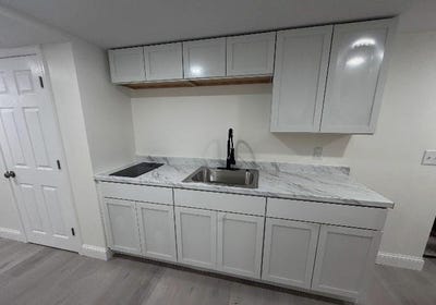 /international/us/30-gaglione-court-cranston-ri-110108983649/