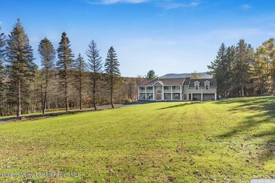 /international/us/3913-county-road-23c-jewett-ny-110106233409/