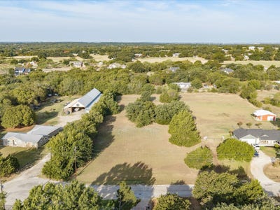/international/us/144-lunday-lane-burleson-tx-110110373438/