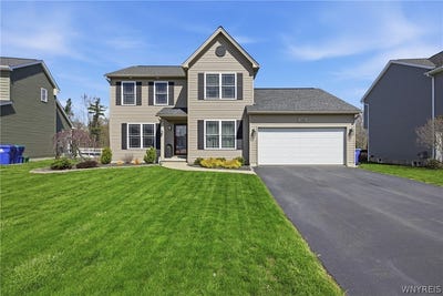 /international/us/1442-evergreen-drive-lake-view-ny-110107604459/