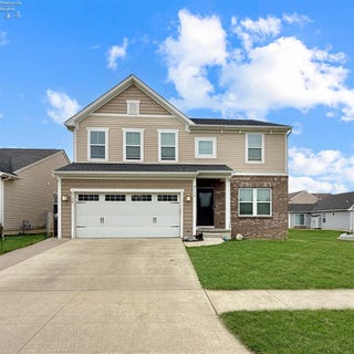 /international/us/6138-meadow-farm-lane-lorain-oh-110107309563/