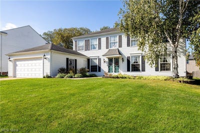 /international/us/17880-n-inlet-drive-strongsville-oh-110120604758/