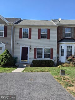 /international/us/403-hupps-hill-court-strasburg-va-110108945416/