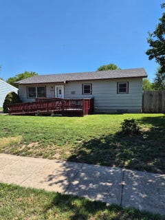/international/us/1704-w-neil-st-garden-city-ks-110110322040/