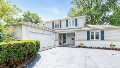 /international/us/24100-shaker-boulevard-shaker-heights-oh-110109249023/